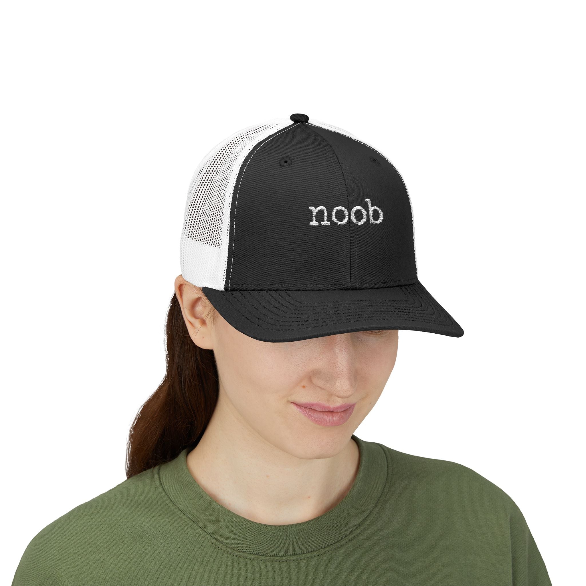Noob Snapback Trucker Cap – Casual Mesh Baseball Hat with Minimal Embroidered Text
